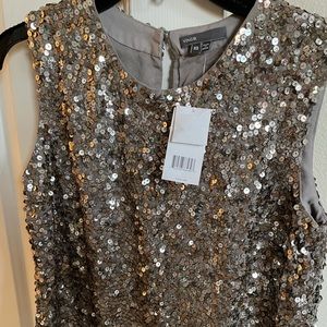 A stunning Vince Tank top & Banana Republic skirt